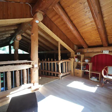 Le De Briey - Complet Chalet *