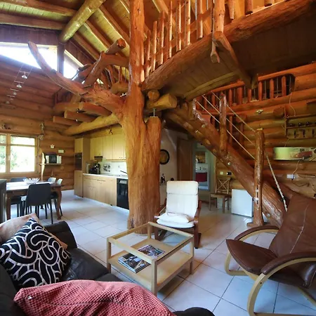 Le De Briey - Complet Chalet *