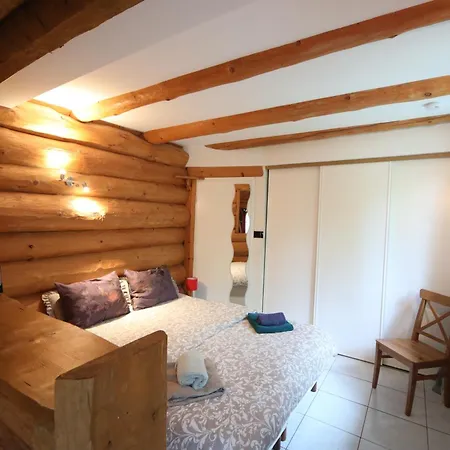 Le De Briey - Complet Chalais